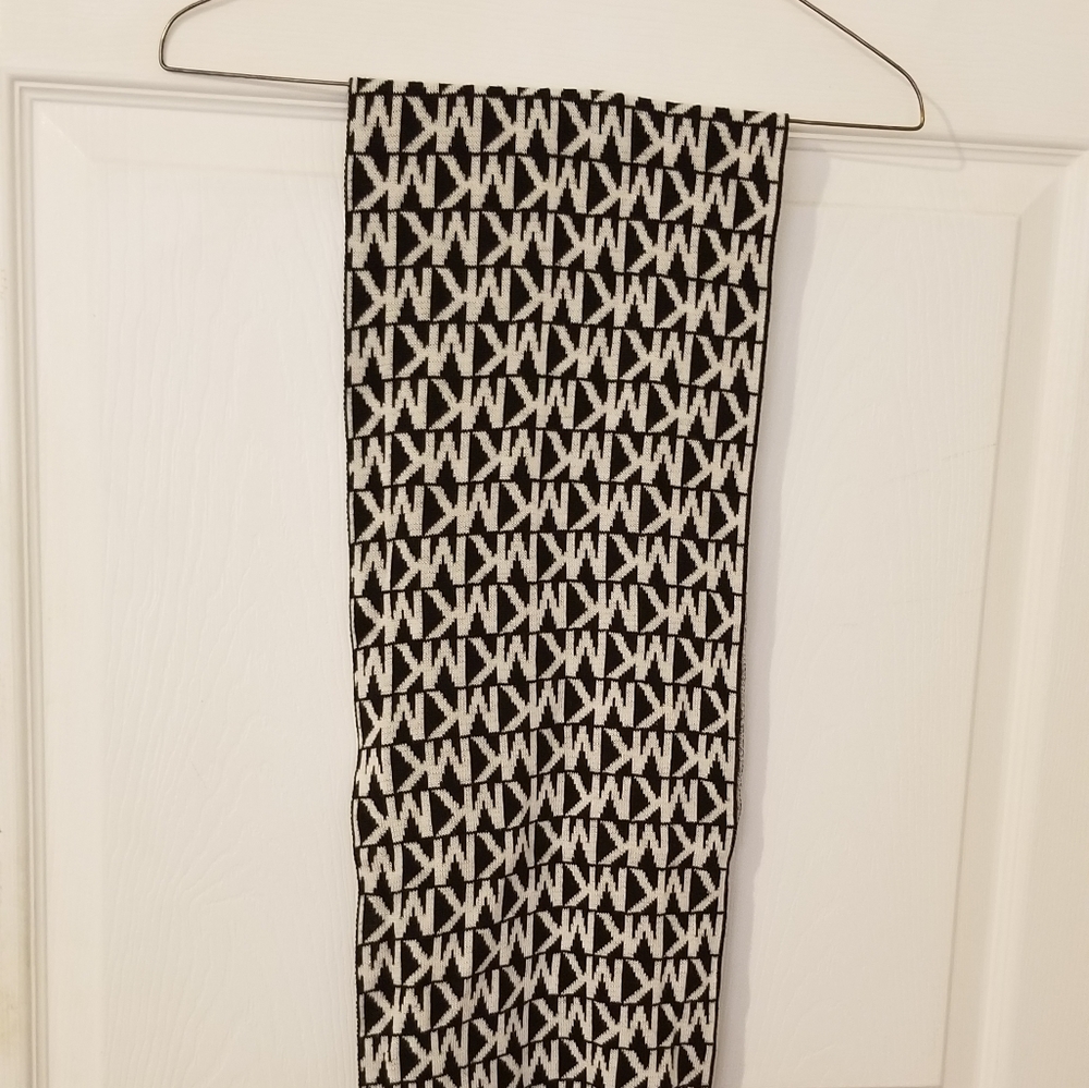 Michael Kors Scarf